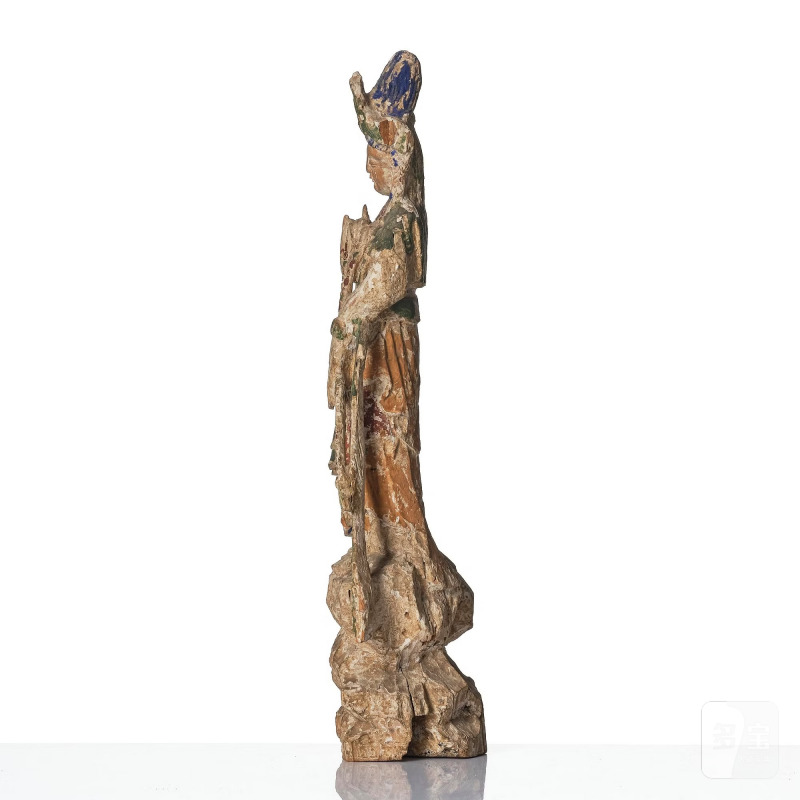 A wooden sculpture of Guanyin, - 图6